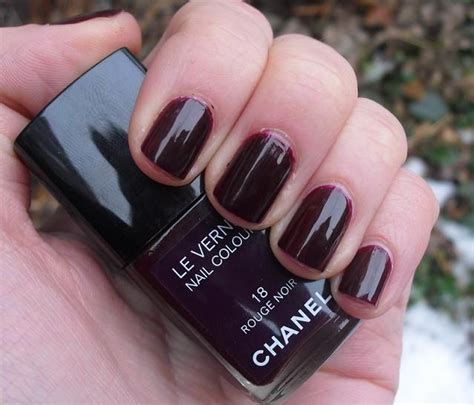 chanel le vernis rouge noir|best chanel nail polish colors.